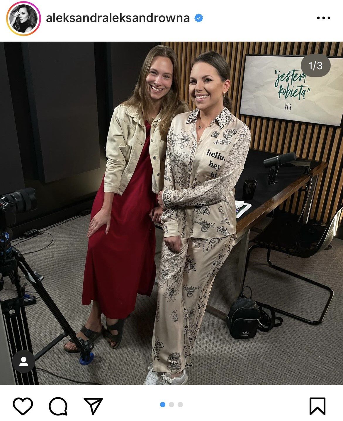 Aleksandra Kwaśniewska zadaje szyku w modnej piżamie 