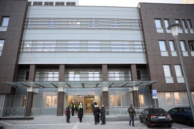 Warszawa. Budynek budowanego Szpitala Południowego