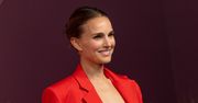 Umięśniona ręka Natalie Portman. Zdjęcie z planu "Thor: Love and Thunder"