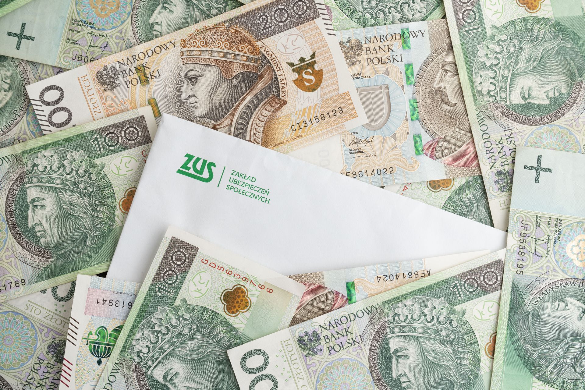 Odłożyła na emeryturę 350 tys. zł. Pieniądze przejął ZUS. RPO komentuje