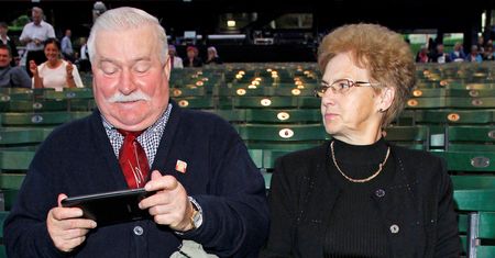 Lech Wałęsa gorzko o swoim małżeństwie. "Największa pijawa"