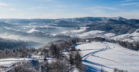 Narzekają na frekwencję w ferie. Liczą, że wynik uratują Ślązacy