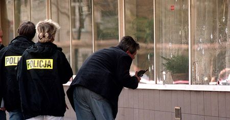 Porachunki gangsterów w Warszawie. Prokuratura kończy sprawę