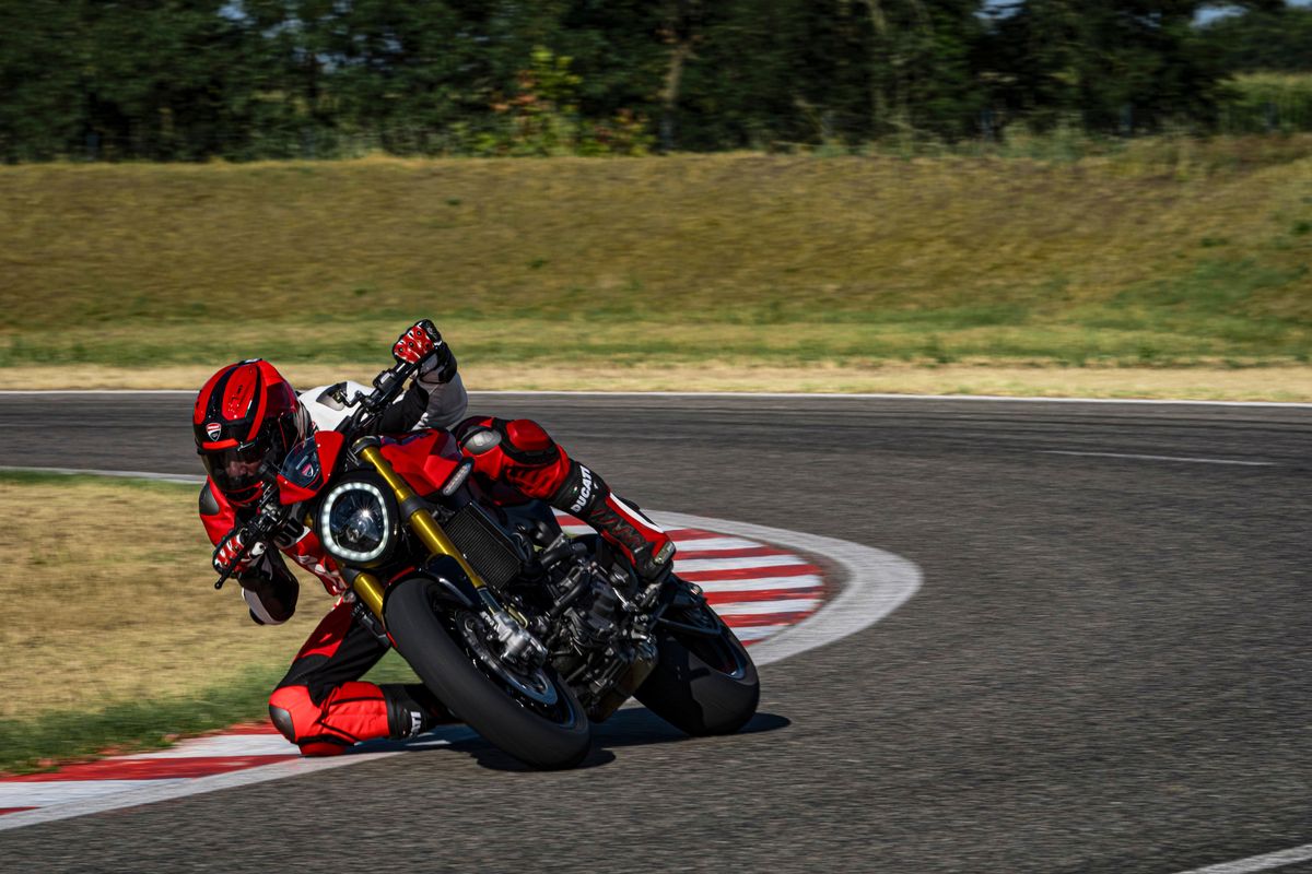 Ducati Monster SP