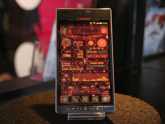 Sharp SH-06D - smartfon dla fanów anime [wideo] 1