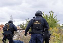 Nie zdążył uciec z wiaderkami wypełnionymi paliwem. Wpadł na terenie stacji towarowej Lublin Główny