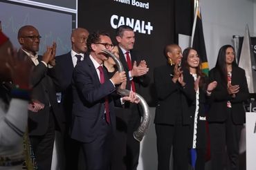 Uroczystość towarzysząca debiutowi Canal+ na giełdzie w RPA