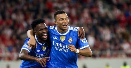 Arsenal zatrzymał Bayern. Gol Zielińskiego, cztery trafienia Mbappe