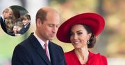 Książę William wrócił do obowiązków. Podczas spotkania wspomniał o Kate. "Bardzo by chciała"