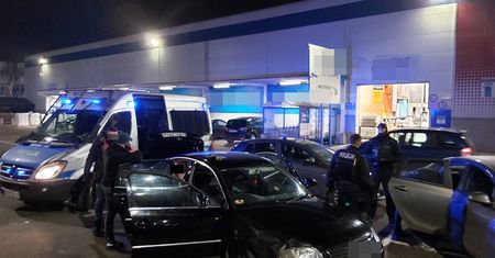 Warszawa. Grupa handlarzy narkotyków rozbita. Diler zaproponował policji łapówkę