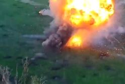Gigantyczna eksplozja rosyjskiego czołgu T-80BV. Ukraińska artyleria w akcji