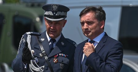 "Wesprzemy premiera w odejściu od Fit for 55". Wymiana zdań między Ziobrą i Morawieckim