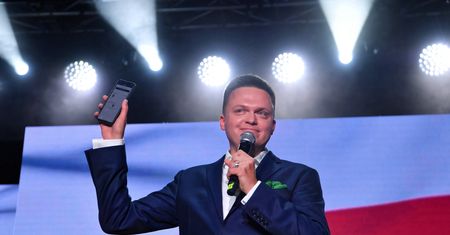 Senator KO o pomyśle Hołowni. "Patrzę z zaciekawieniem"