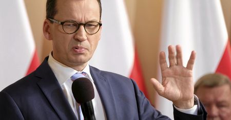 Wraca temat wieku emerytalnego. Rząd strzela sobie w stopę