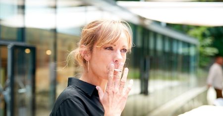 Palenie papierosów — wpływ na starzenie i zdrowie