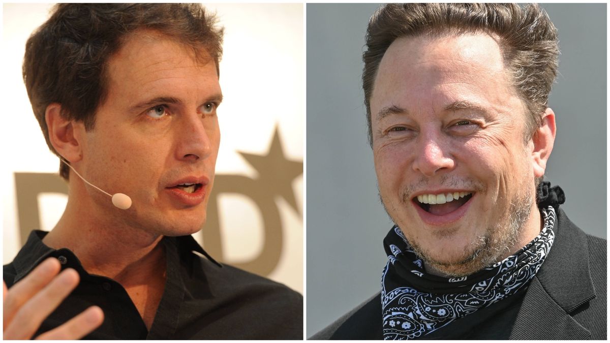 Kimbal Musk (z lewej), brat Elona (z prawej) sprzedał akcje Tesli za około 109 mln USD. 