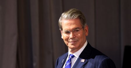 Chcą przedłużyć rozejm w wojnie handlowej. Będzie spotkanie delegacji USA i Chin