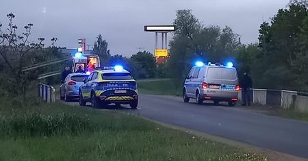 Pijana 12-latka leżała przy rzece. Ustalono, co stało się wcześniej