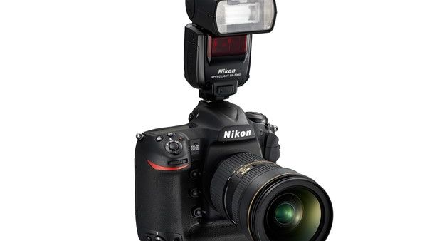 Nowa lampa reporterska – Nikon SB-5000 Speedlight 1