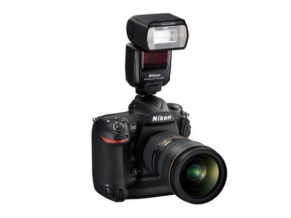 Nowa lampa reporterska – Nikon SB-5000 Speedlight