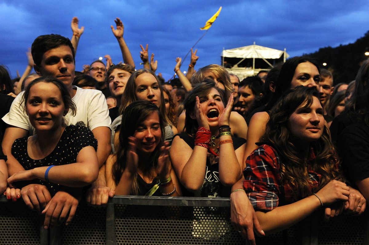 Festiwal w Jarocinie przed laty. Dziś takie sceny wydają się niemożliwe 