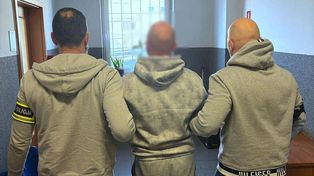 Bydgoszcz: Policjanci przerwali handel podróbkami na targowisku