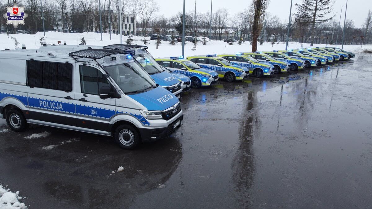 nowe radiowozy