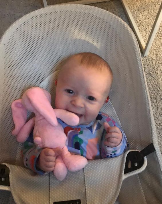 Georgina skończyła 4 miesiące. 