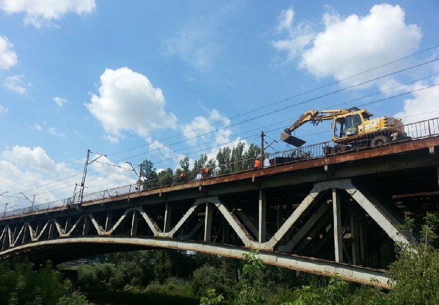 Remont mostu średnicowego na półmetku