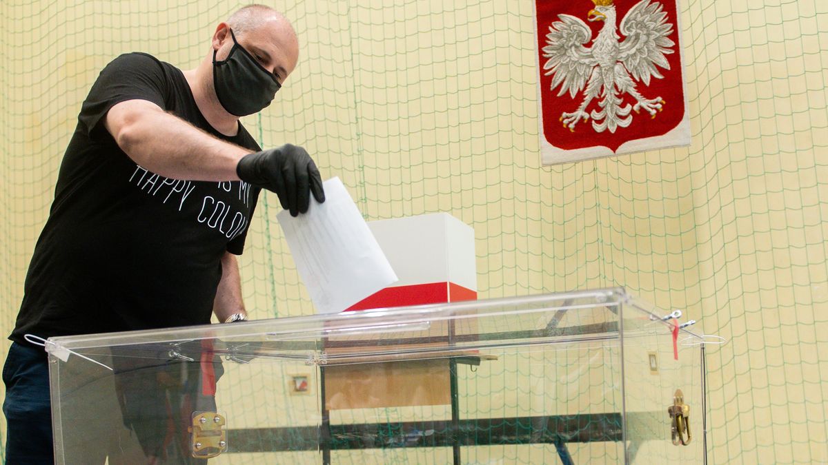 Czy do drugiej tury trzeba się ponownie zapisać do spisu wyborców?