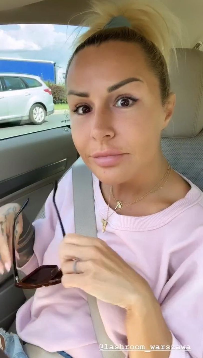 Blanka Lipińska zdjęła sztuczne rzęsy