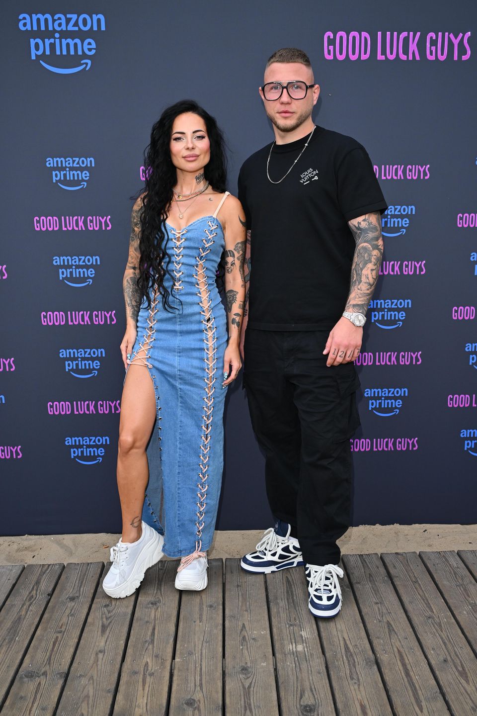 Celebryci promują program "Good Luck Guys"