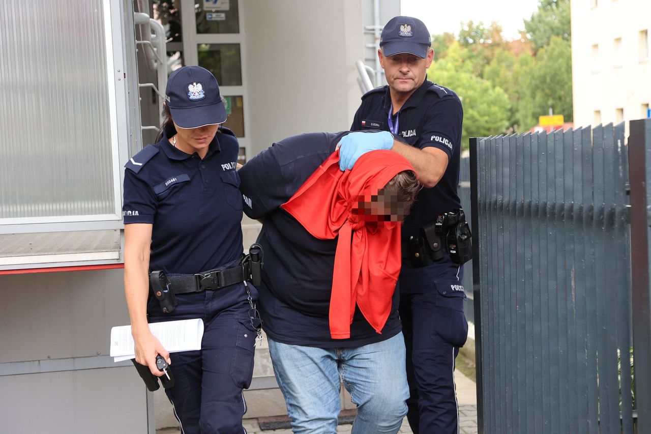 15-letni Adaś nie żyje. Konrad tłumaczył się babci. "Pocieszyłam go"