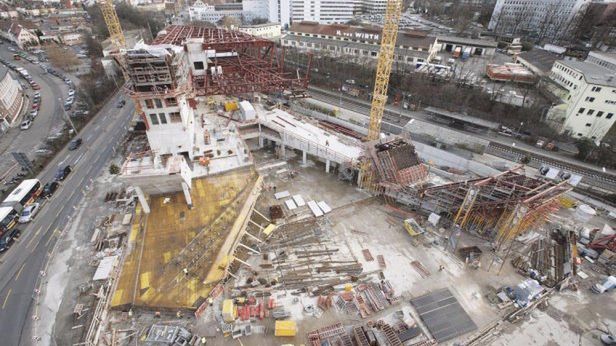Porsche Museum, Porscheplatz, Zuffenhausen (Budowa 2005-2009)