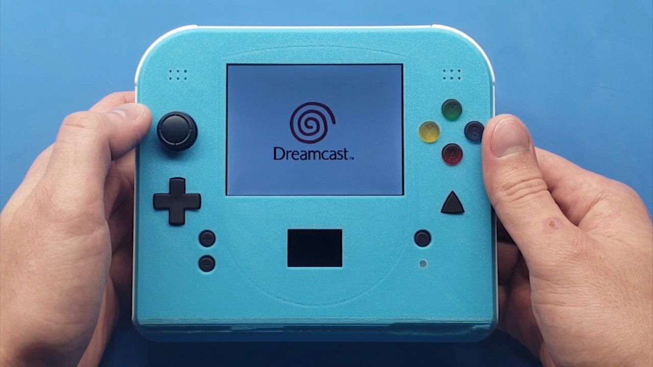 Sega Dreamcast handheld. Nie emulacja, a mocno przerobiona oryginalna elektronika