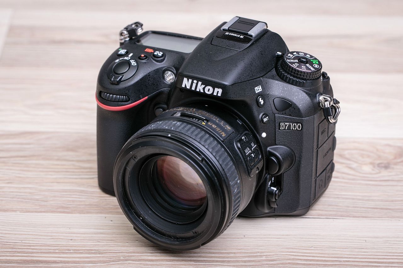 Nikon D7100