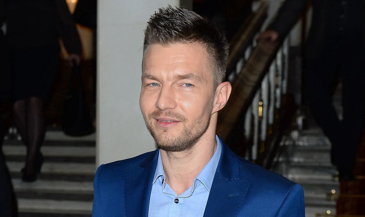 Wziął "rozwód kościelny". Jego pierwszą żonę znają wszyscy