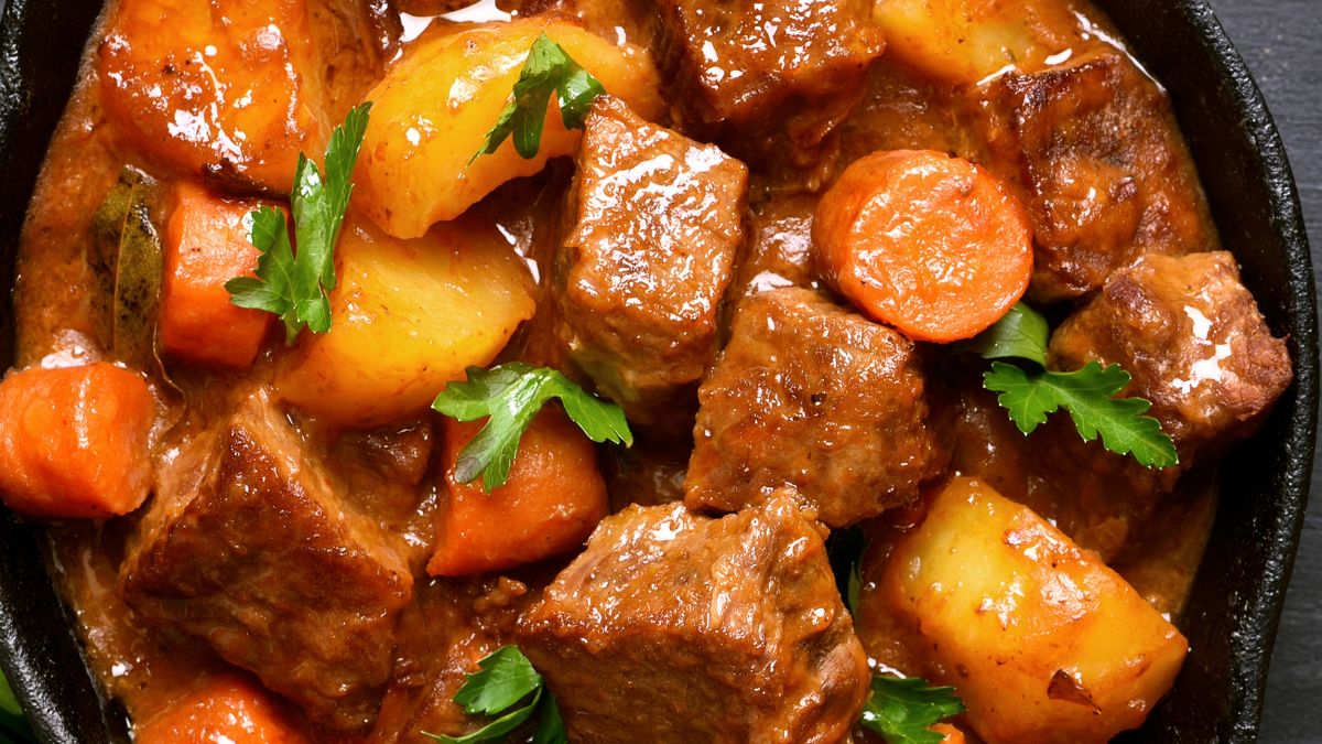 Szynka wieprzowa to mięso idealne na gulasz