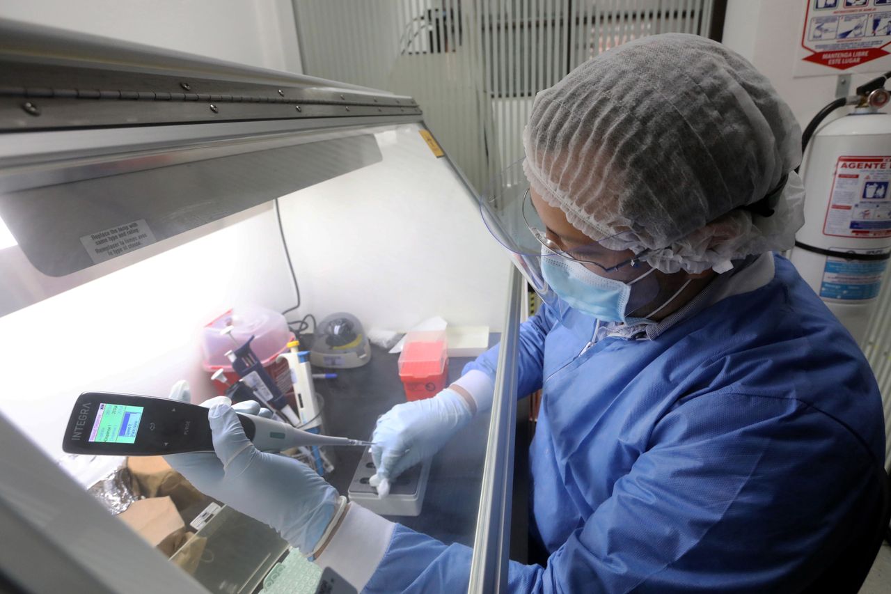 Koronawirus. Niemcy dopuszczają szczepionkę przeciwko COVID-19 do testów na ludziach