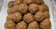 Szybkie biszkoptowe kuleczki. Pyszny deser w kilka chwil