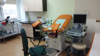 Wrocław: Te nowoczesne badania wykrywają raka szyjki macicy. Płaci NFZ. Gdzie się zgłosić?