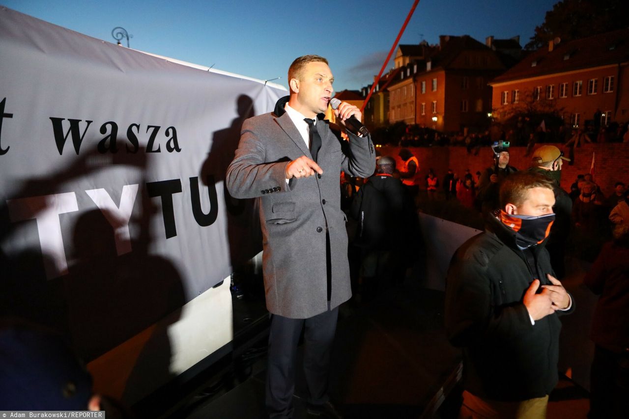 Robert Bąkiewicz zakłócał wystąpienie Wandy Traczyk-Stawskiej