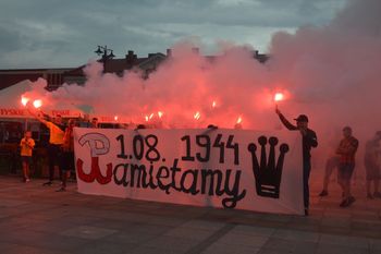 Końskie: Godzina "W". Zawyły syreny, zapłonęły race