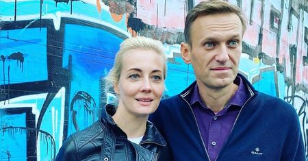 Nawalny trafi do szpitala. Kilka dni temu był "na randce" z żoną