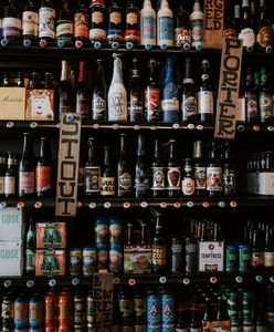 Kraków. Alkohol nocą znów bez ograniczeń, miasto zawiesza program