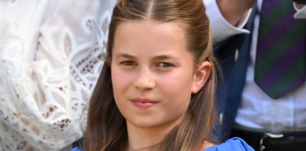 Sztuczna inteligencja pokazała, jak księżniczka Charlotte może wyglądać ZA KILKA LAT. Wykapana Kate? (ZDJĘCIA)