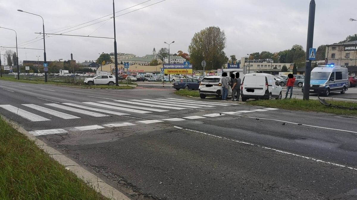 Zderzenie BMW z Dacią na al. Unii Lubelskiej w Lublinie