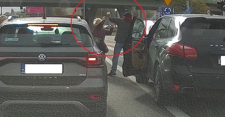 Policja zna tożsamość krewkiego kierowcy Porsche. Szykują zatrzymanie