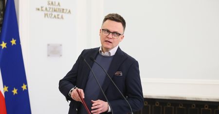 Hołownia zaskoczył w Sejmie. Chce referendum