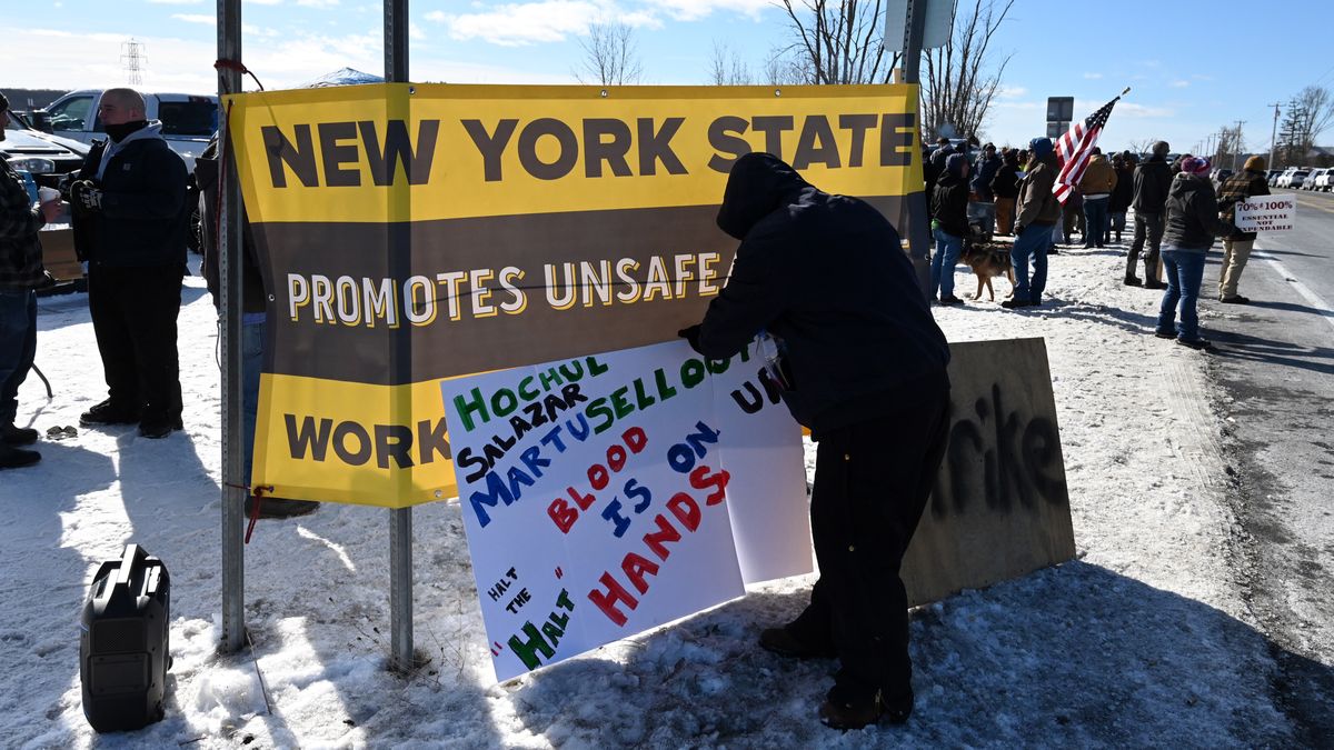 Protesty strażników więziennych w Nowym Jorku
